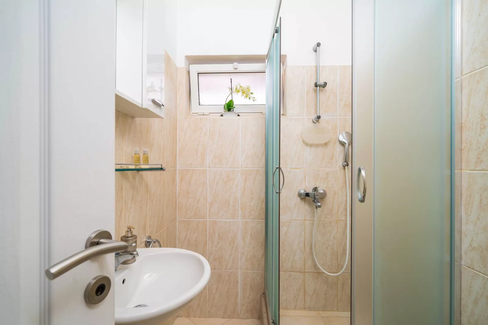 Apartments Senjo - Studio Apartment with Balcony with Sea View (Apartman 4)-Badkamer