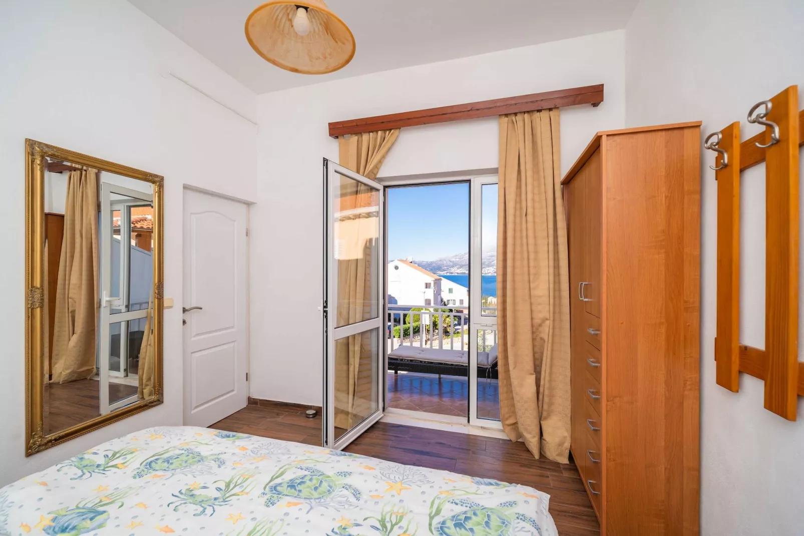 Apartments Senjo - One Bedroom Apartment with Balcony and Sea View (4 adults) (Apartman 3)-Slaapkamer