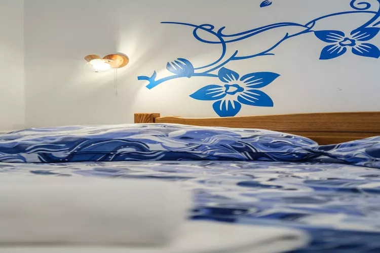 Apartments Hope (Dugi Rat) - One-Bedroom Apartment with Terrace and Sea View (A2)