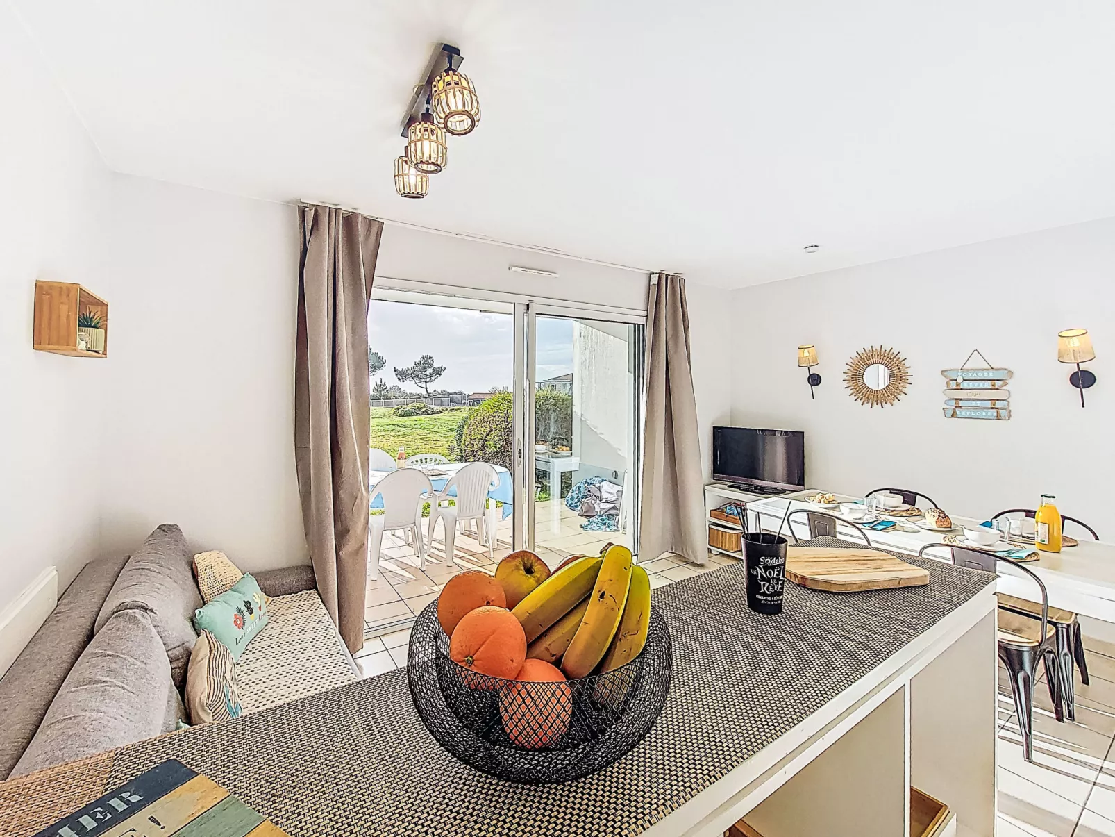 Ocean for ever-Binnen