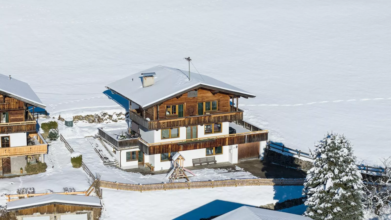 Tirola Chalet Alpbach-Exterieur winter