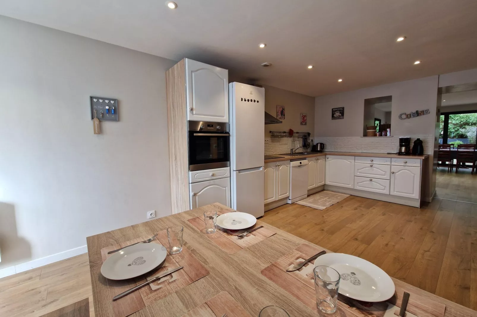 Charming Breton holiday home with premium comfort at the port of Légué Plérin-Keuken