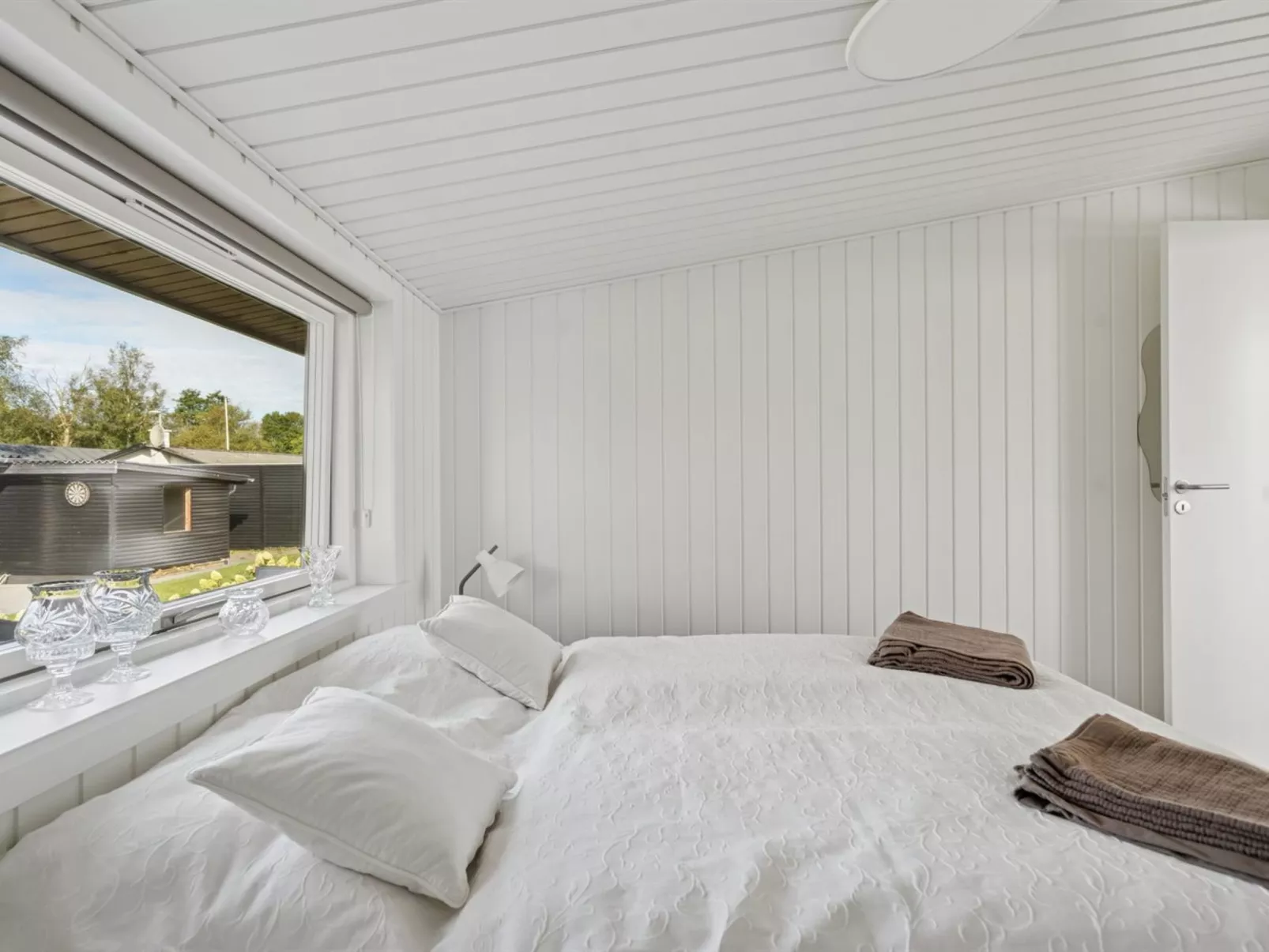 "Eljas" - 10m from the sea