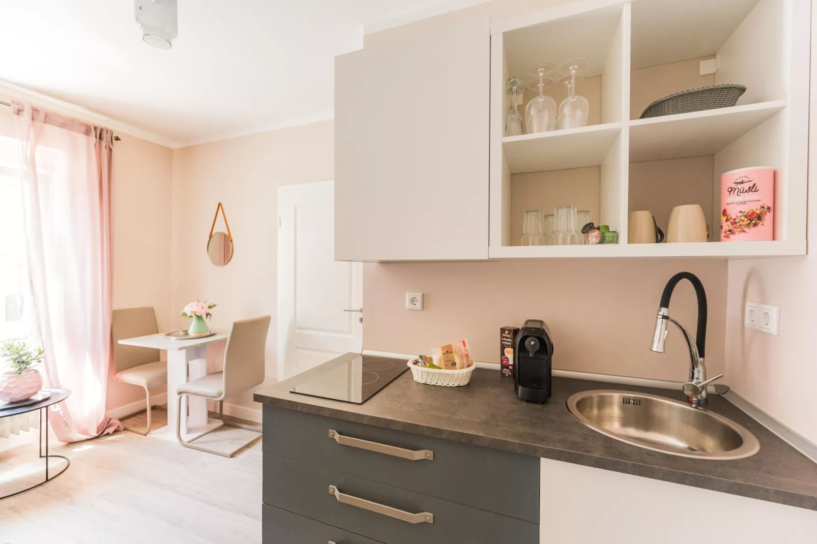 Villa Rosa Apartment 4 - Pax 3