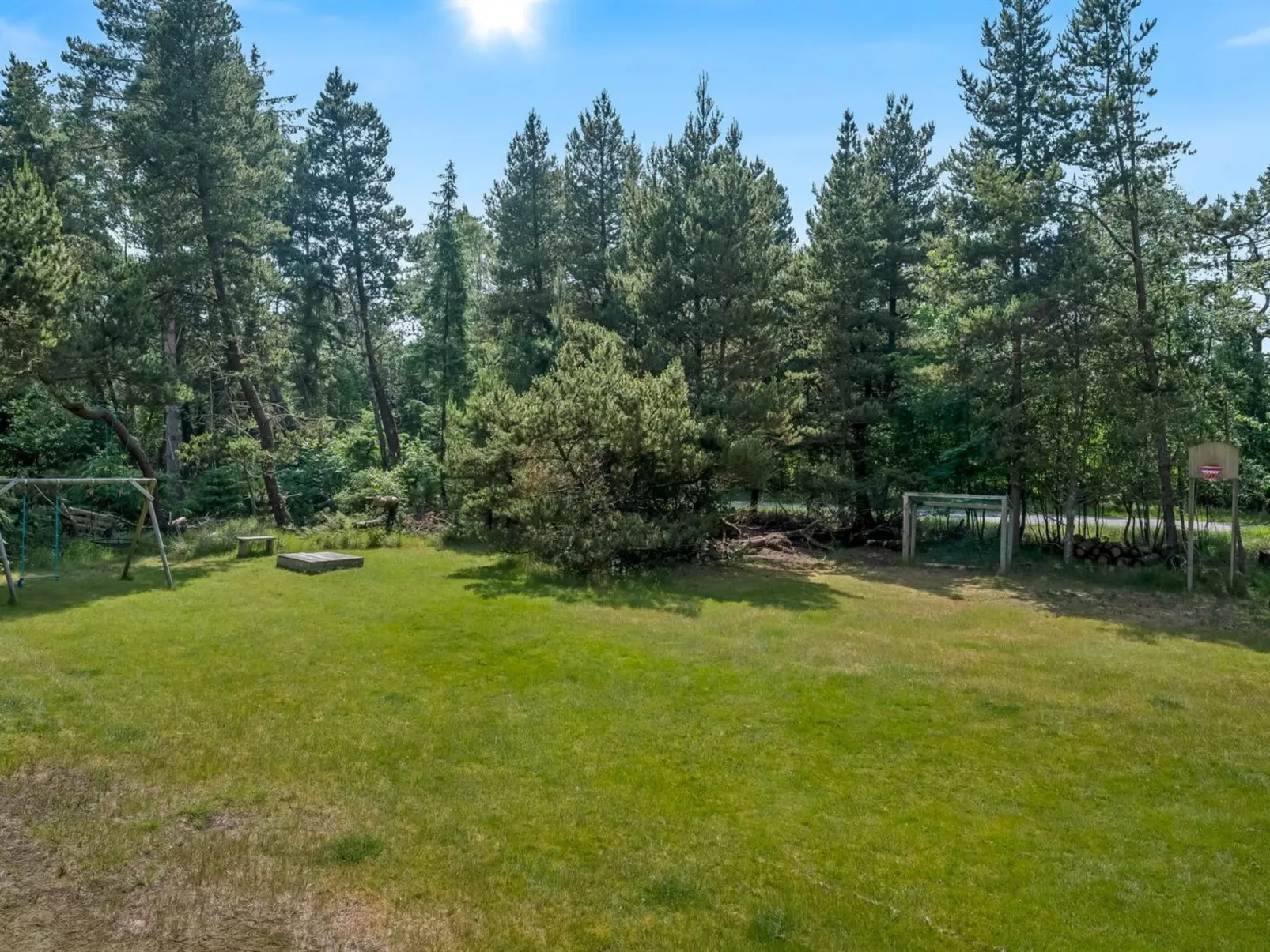 "Galia" - 2.5km from the sea