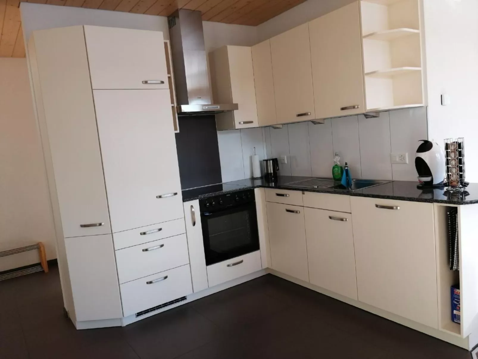 Wohnung Mit 2 Schlafzimmern “Alleschwendi”