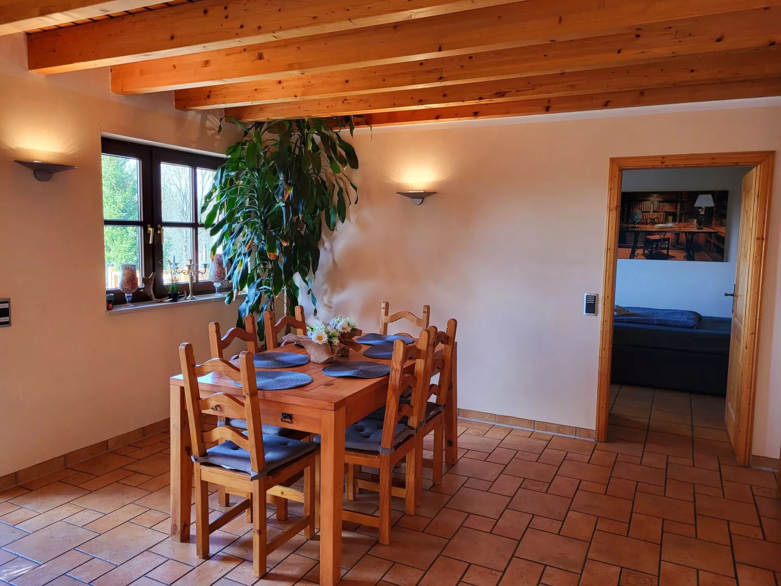 Wellnessparadies mit Sauna und Whirlpool