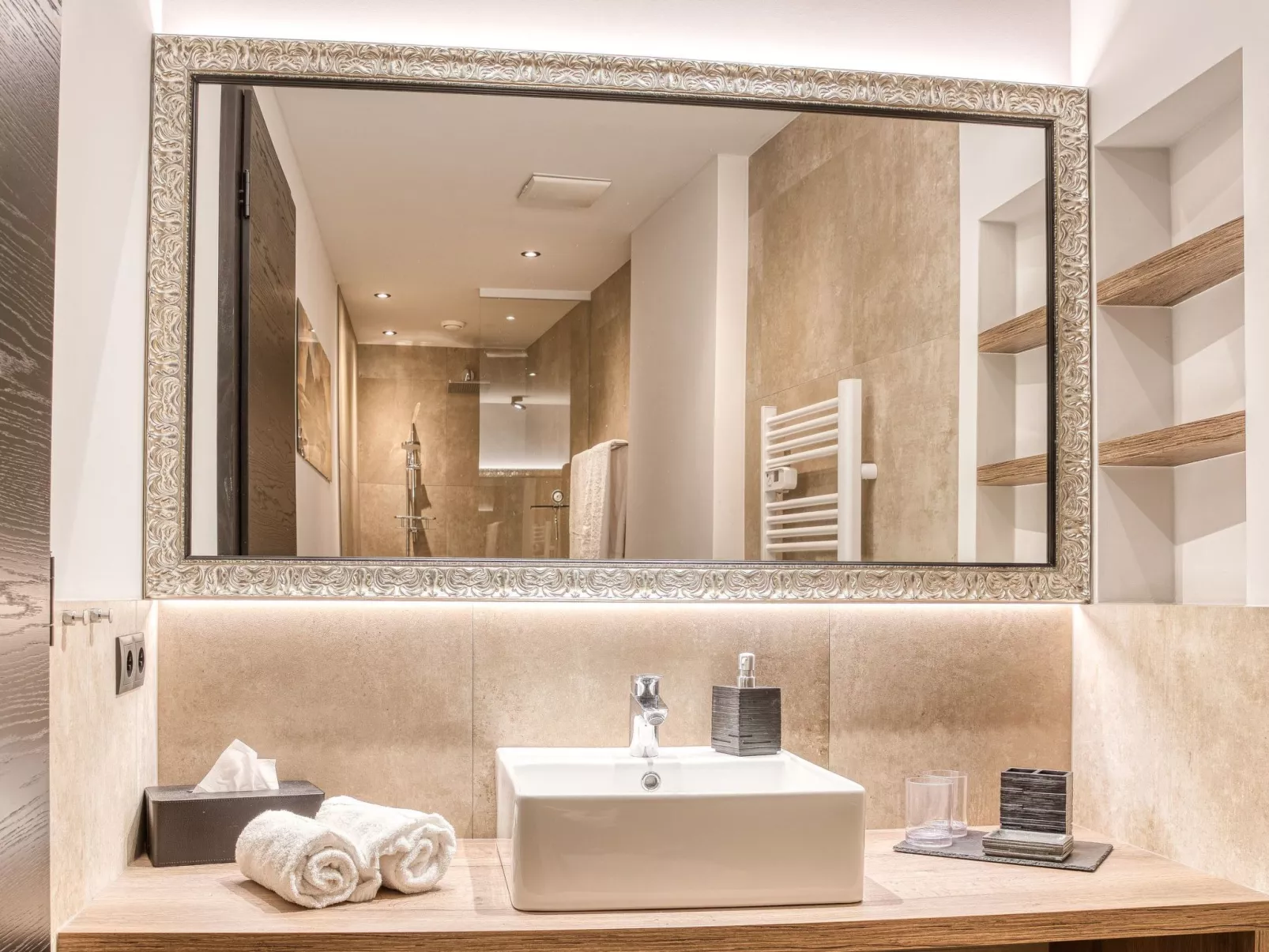 Exklusiv und elegantes Apartment in der Residenz