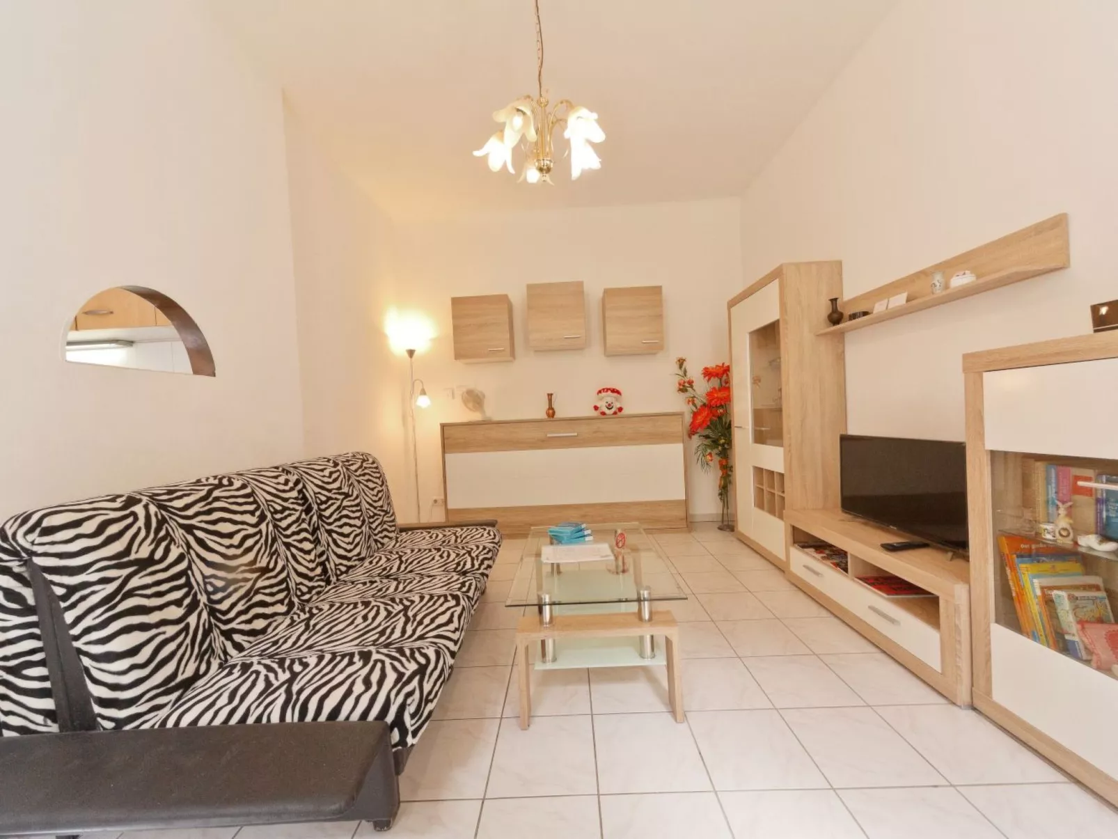 Wohnung in Fünfhaus mit Garten