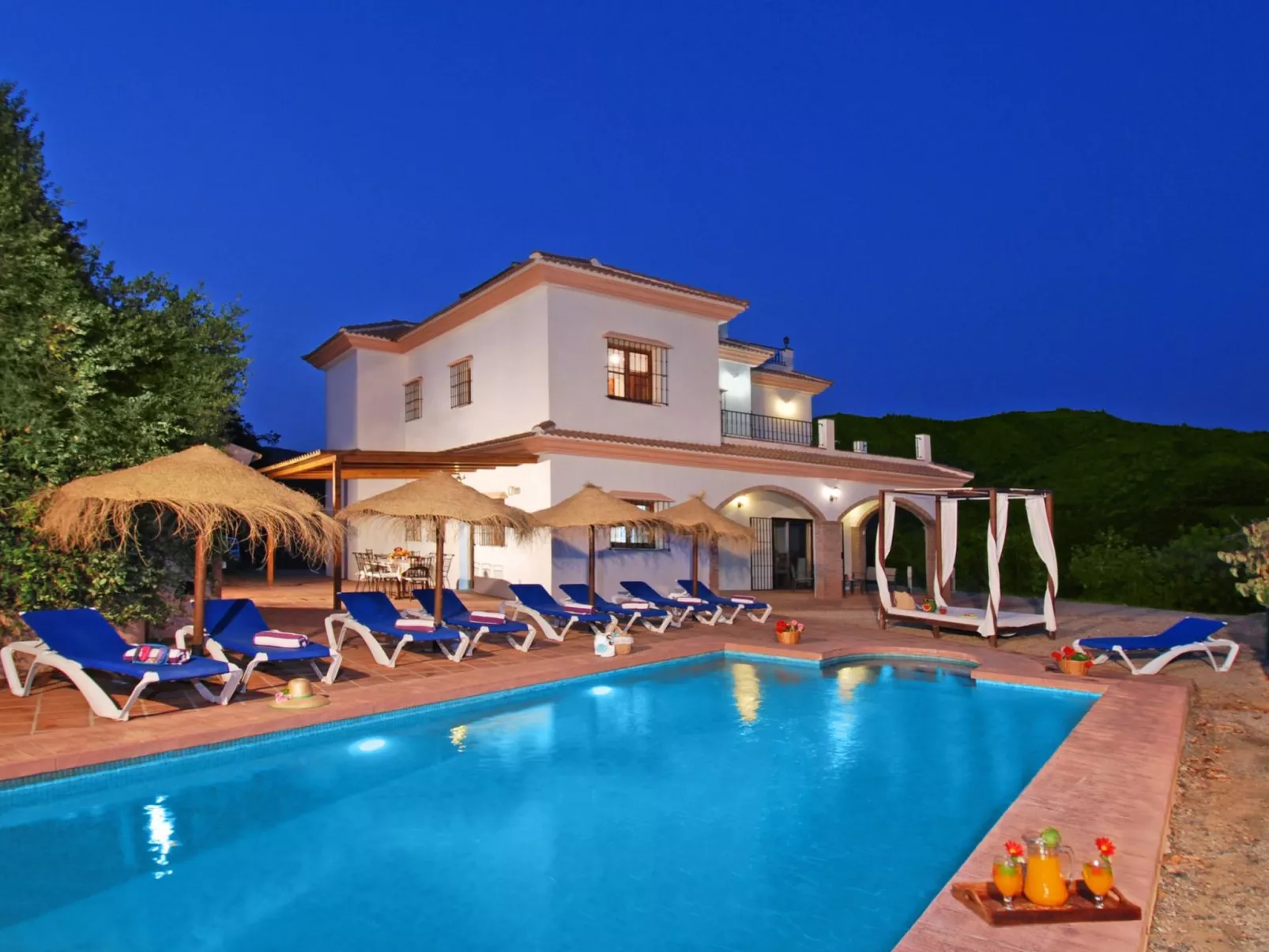 Villa Las Palomeras, Wifi, beheizter Pool, AC.