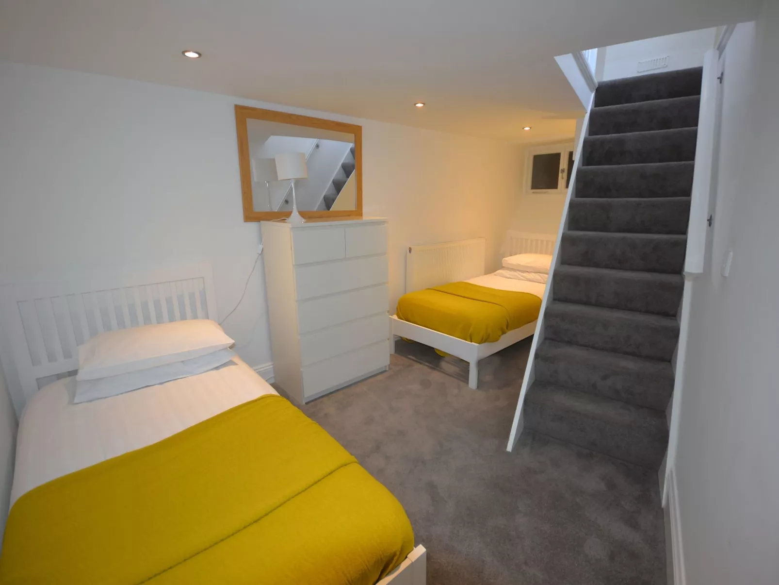 Helles Appartement in Torquay