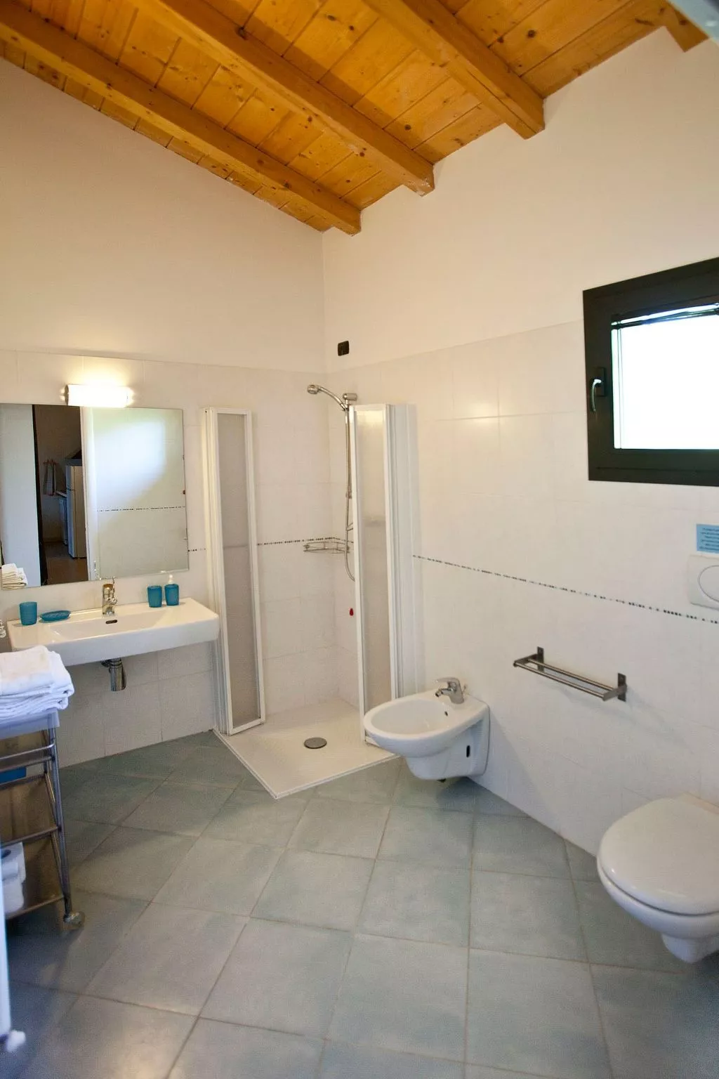 Zwei-Zimmer-Wohnung mit Seeblick