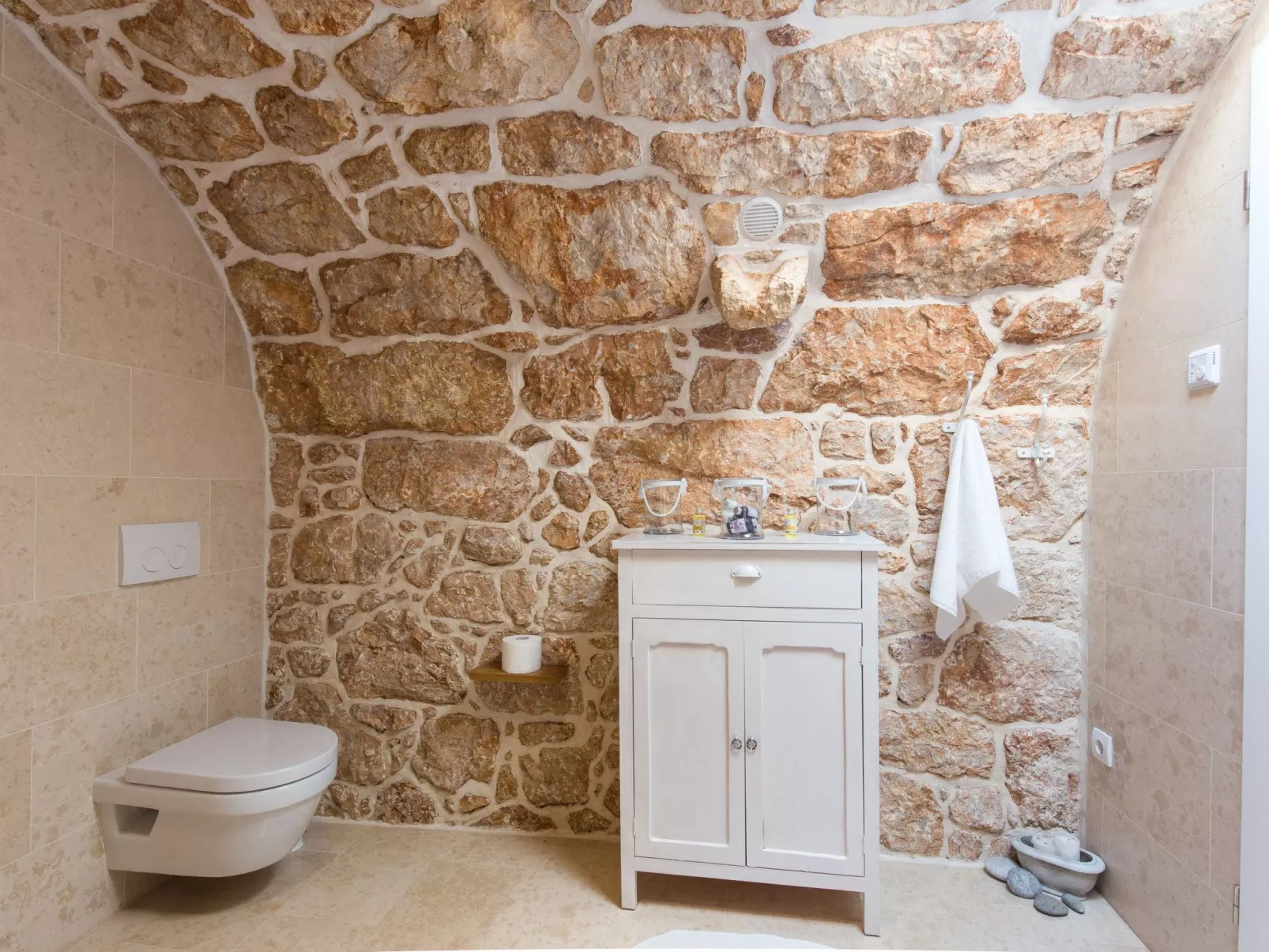 "Misto" mit Whirlpool