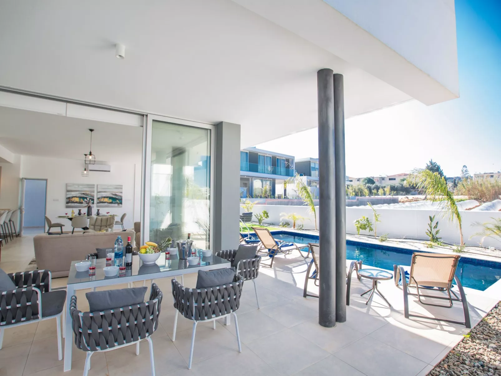 3-Schlafzimmer-Villa mit privatem Pool im Zentrum