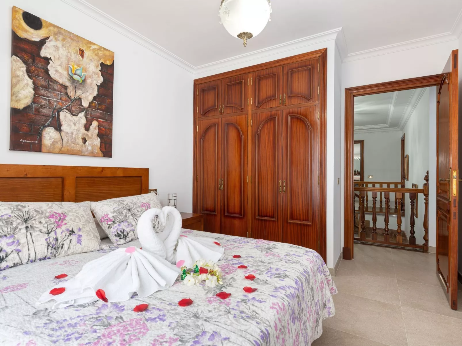 Stilvolle Villa mit Terrasse und Nähe zum Strand