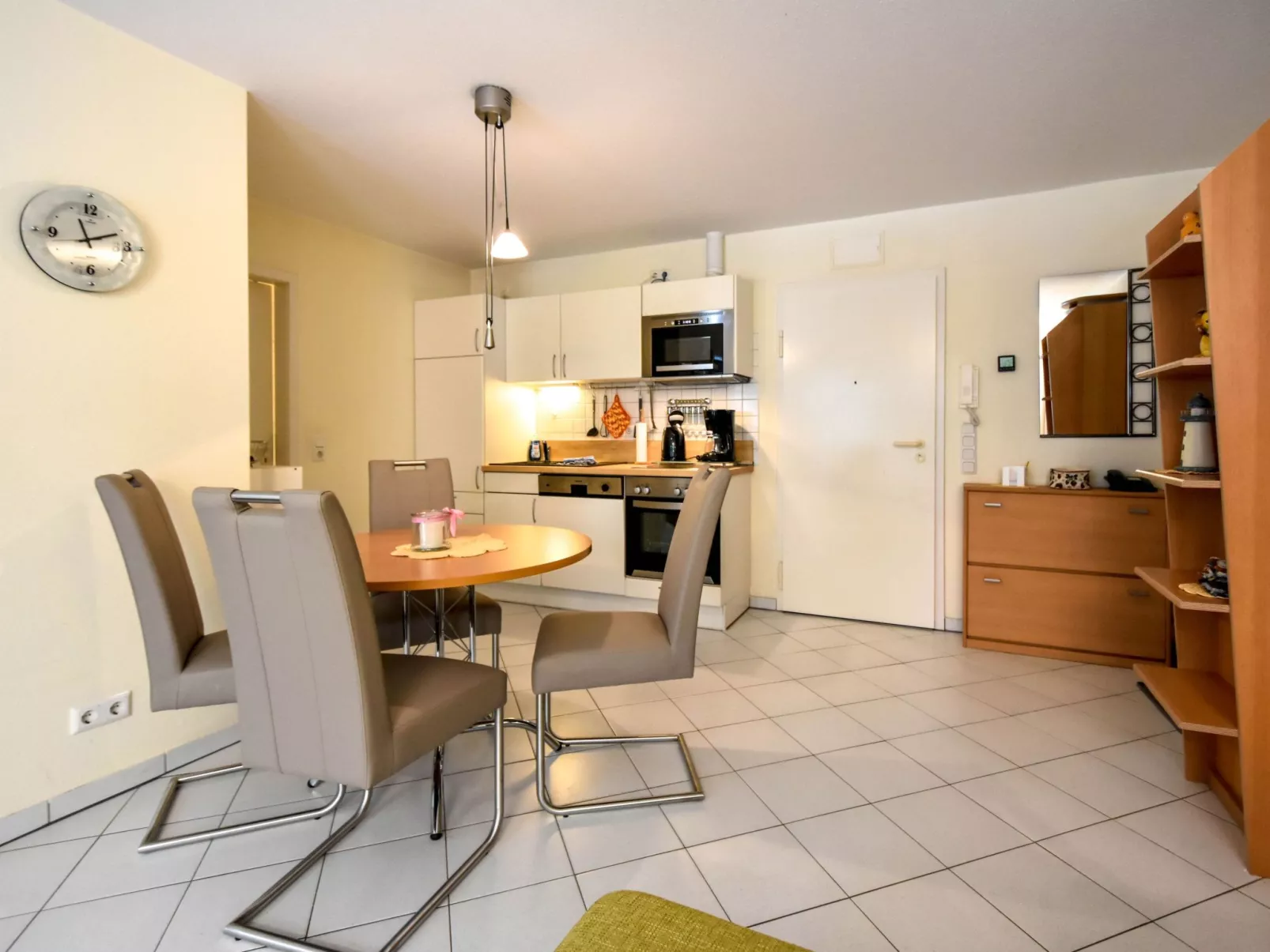 Seeschloss Binz Apartment 9, 2 Minuten zum Strand