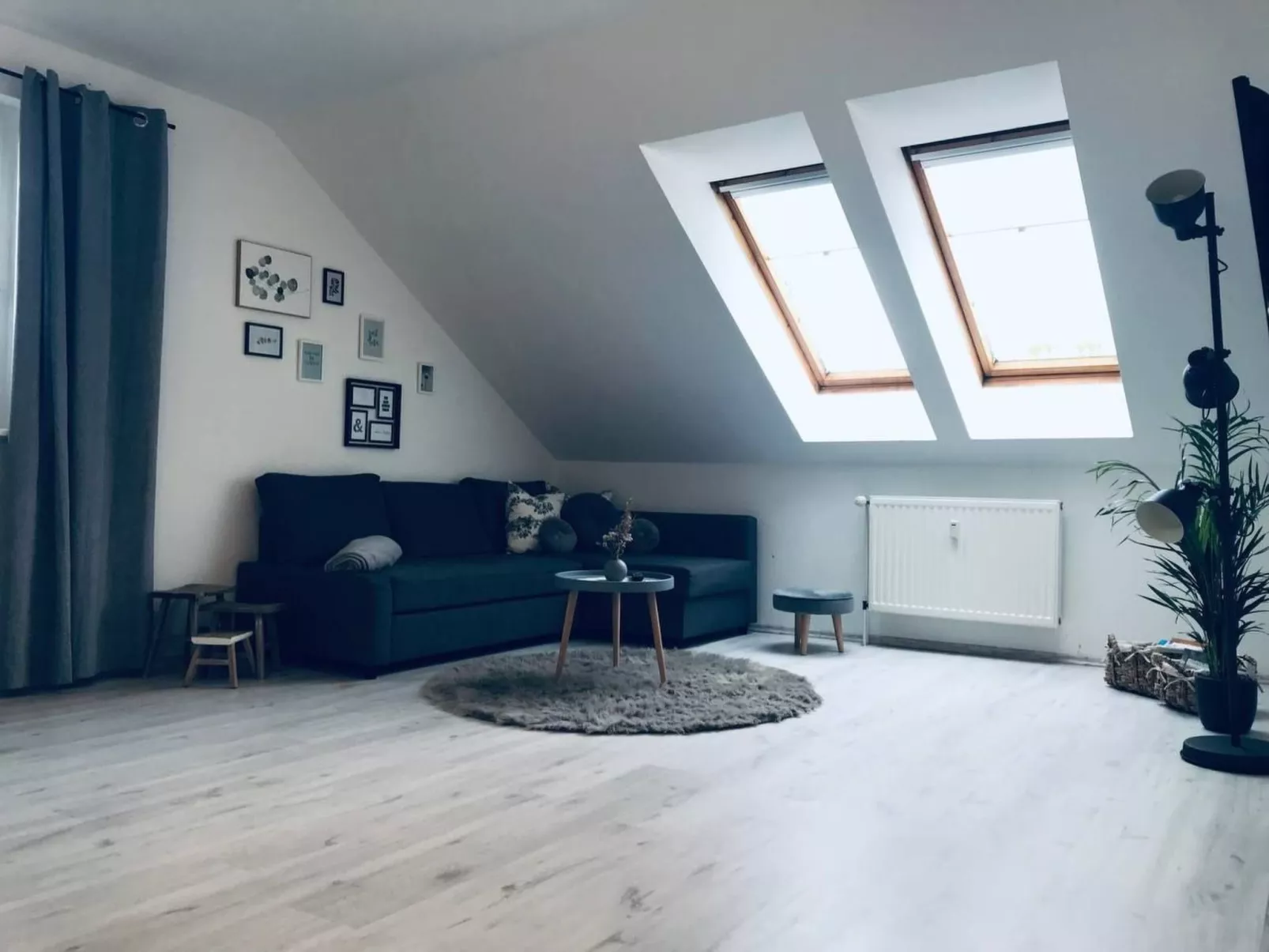 2-4 Personen Hund willkommen