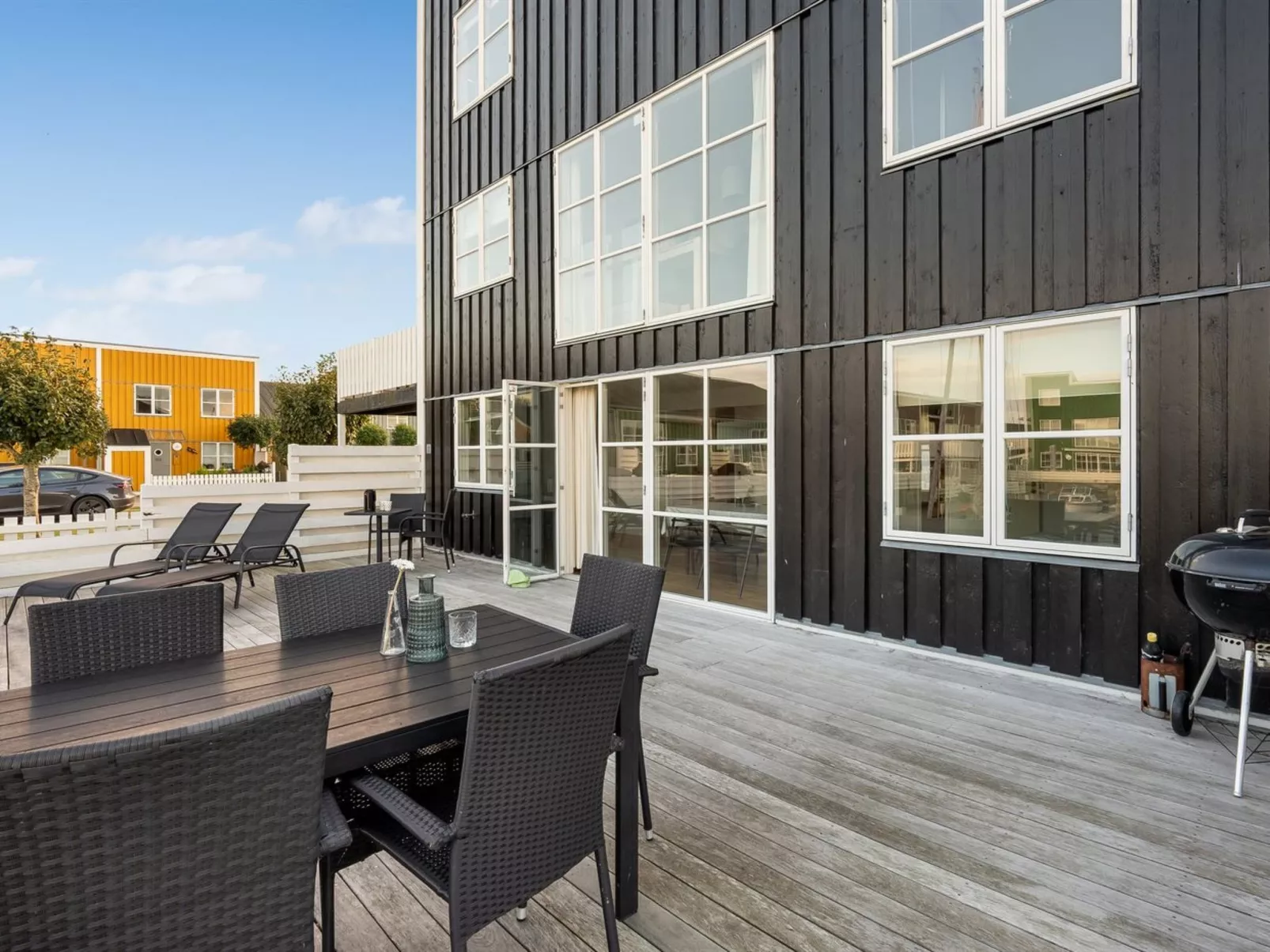 "Fina" - 10m from the sea