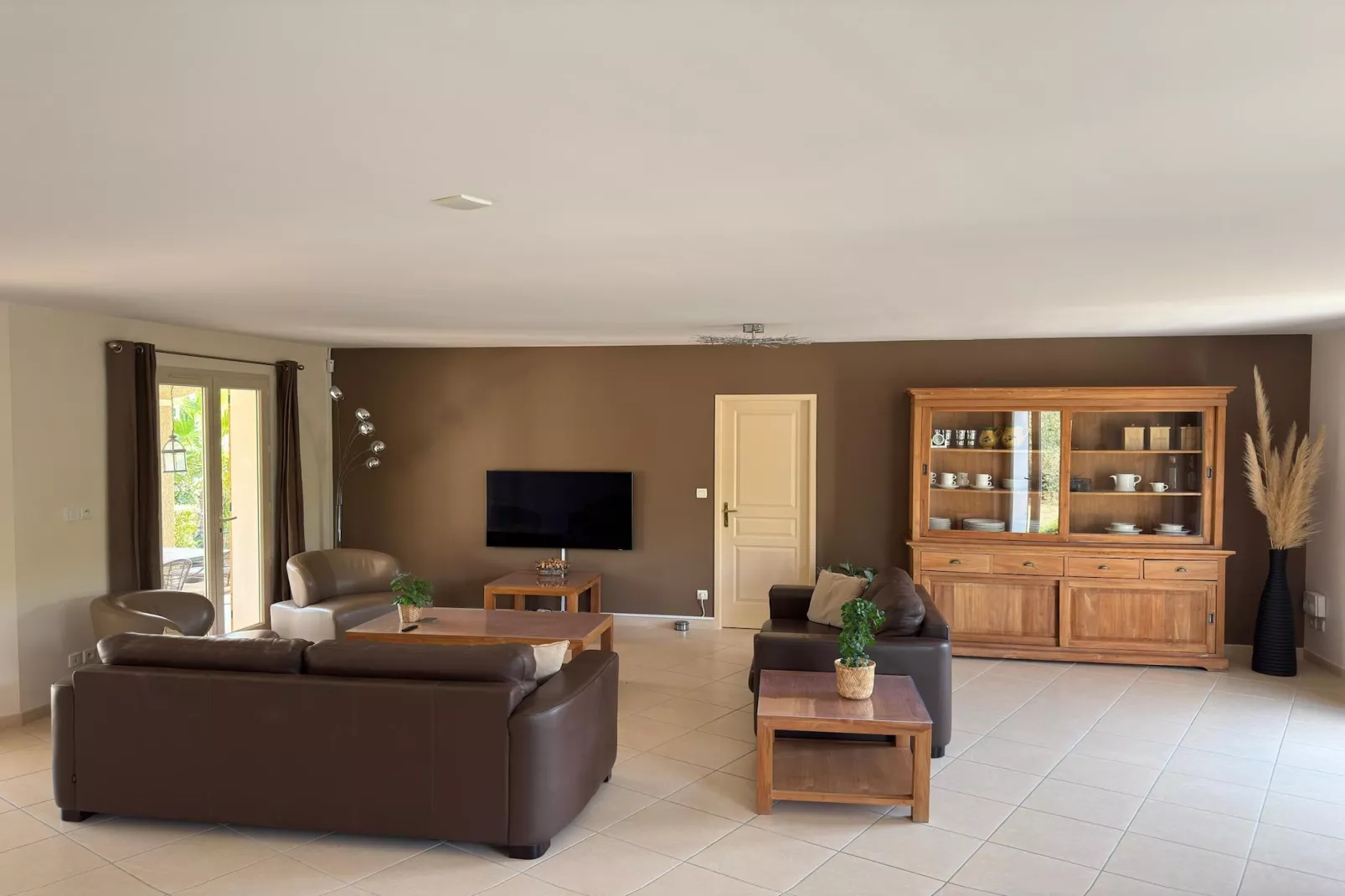 Villa l'Olivier-Woonkamer