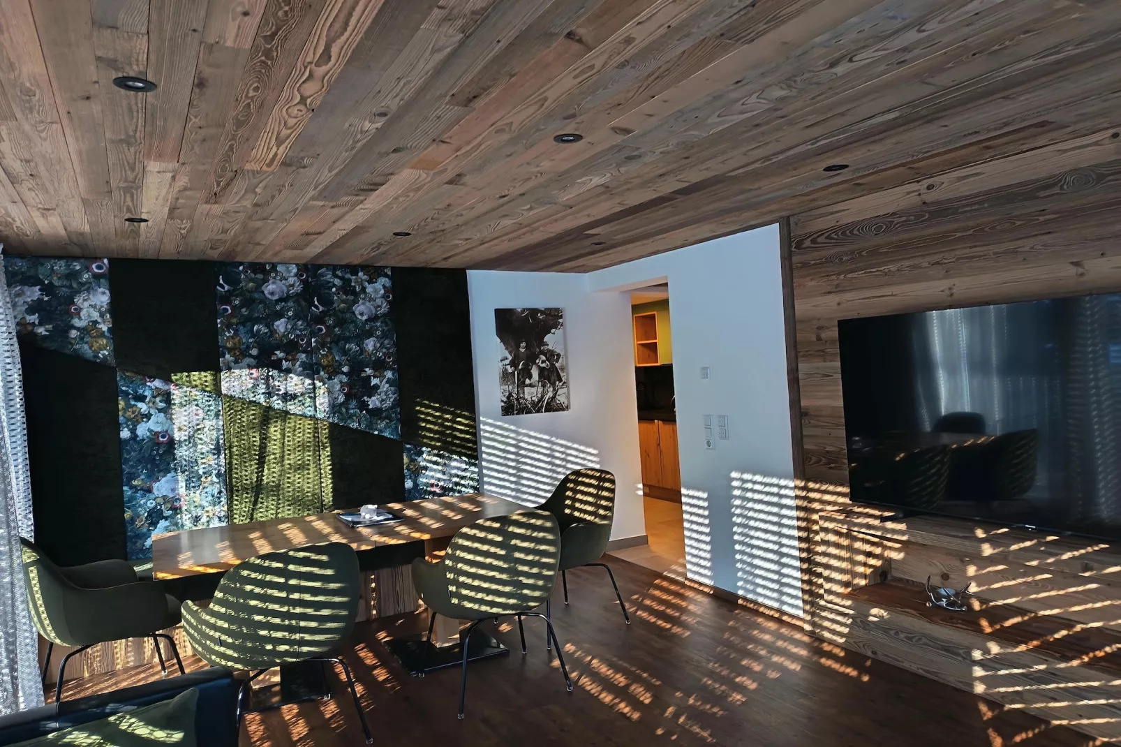 Appartement Tauernfenster-Woonkamer