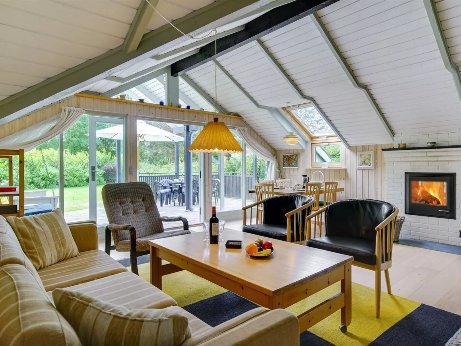 "Nadezda" - 450m from the sea-Binnen