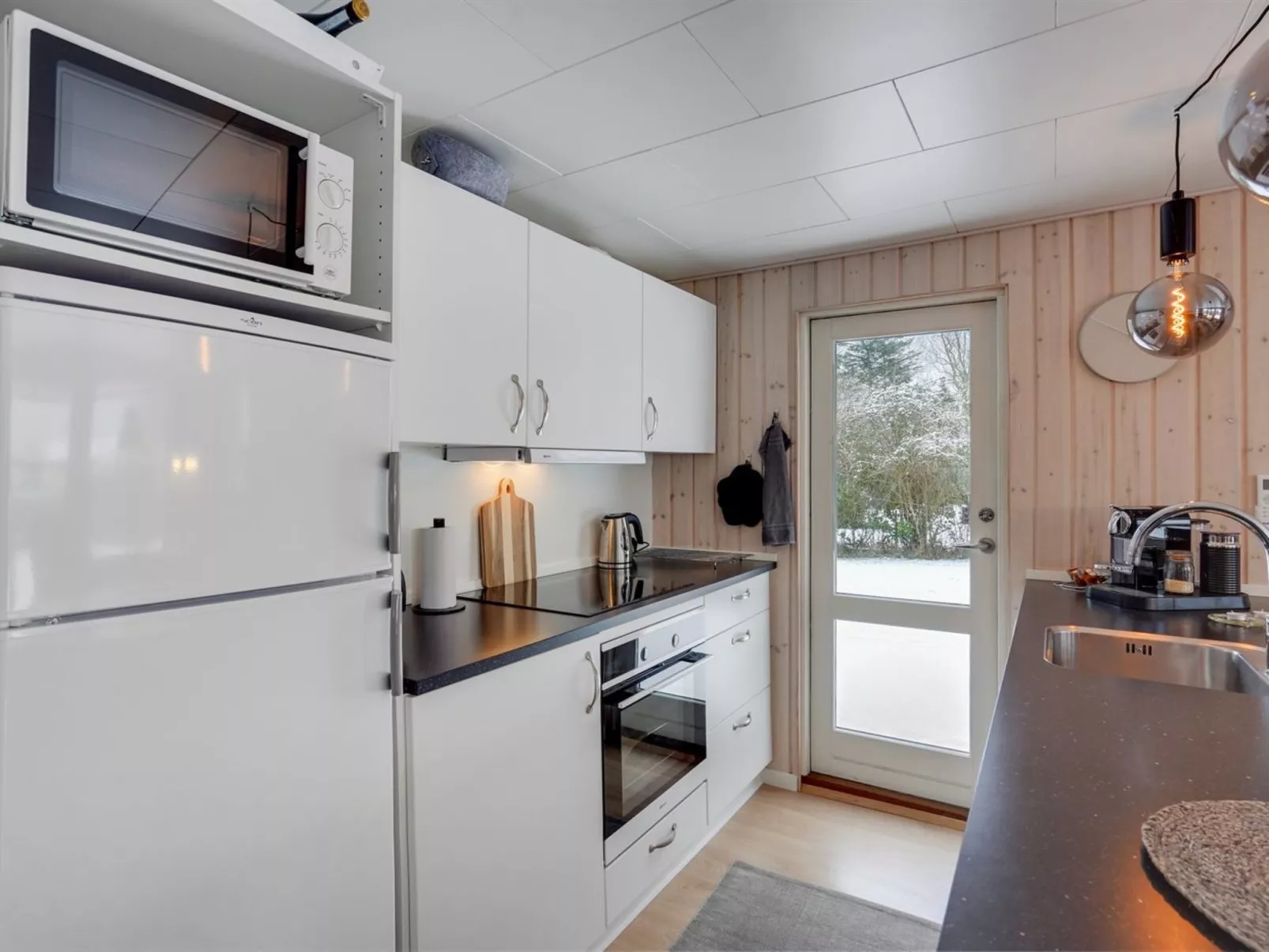 "Leefke" - 300m from the sea-Binnen