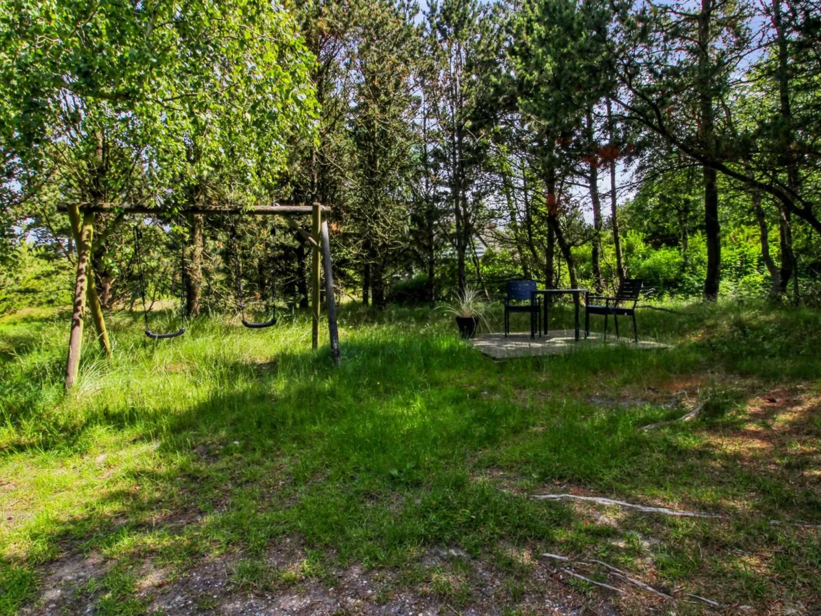 "Karri" - 1.1km from the sea-Buiten