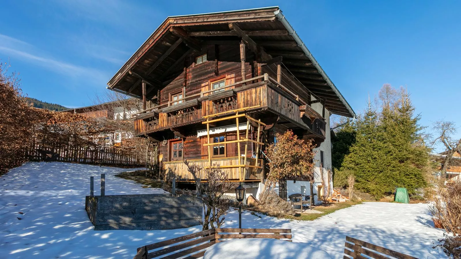 Weberhäusl am Penningberg-Exterieur winter