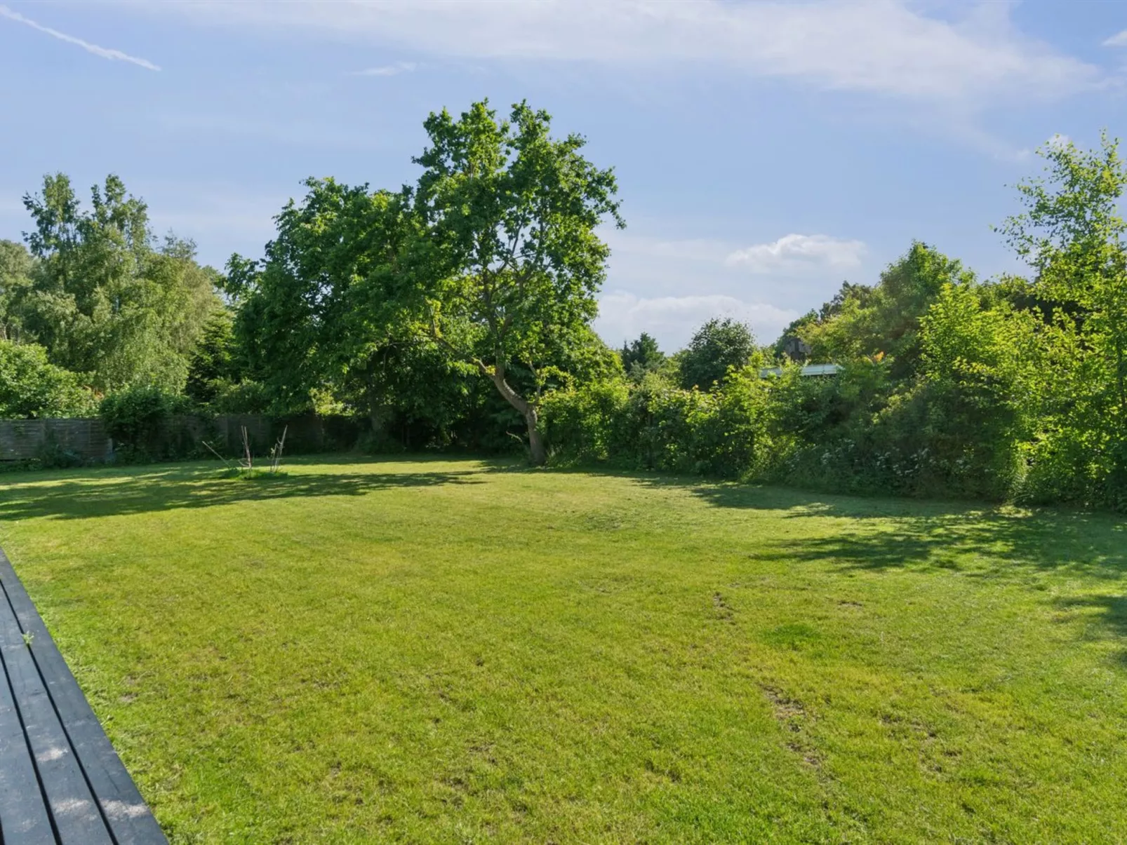 "Thrym" - 2.5km from the sea - Buiten