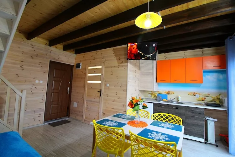 Piętrowe domki wakacyjne z 2 sypialniami w Rewalu-Woonkamer