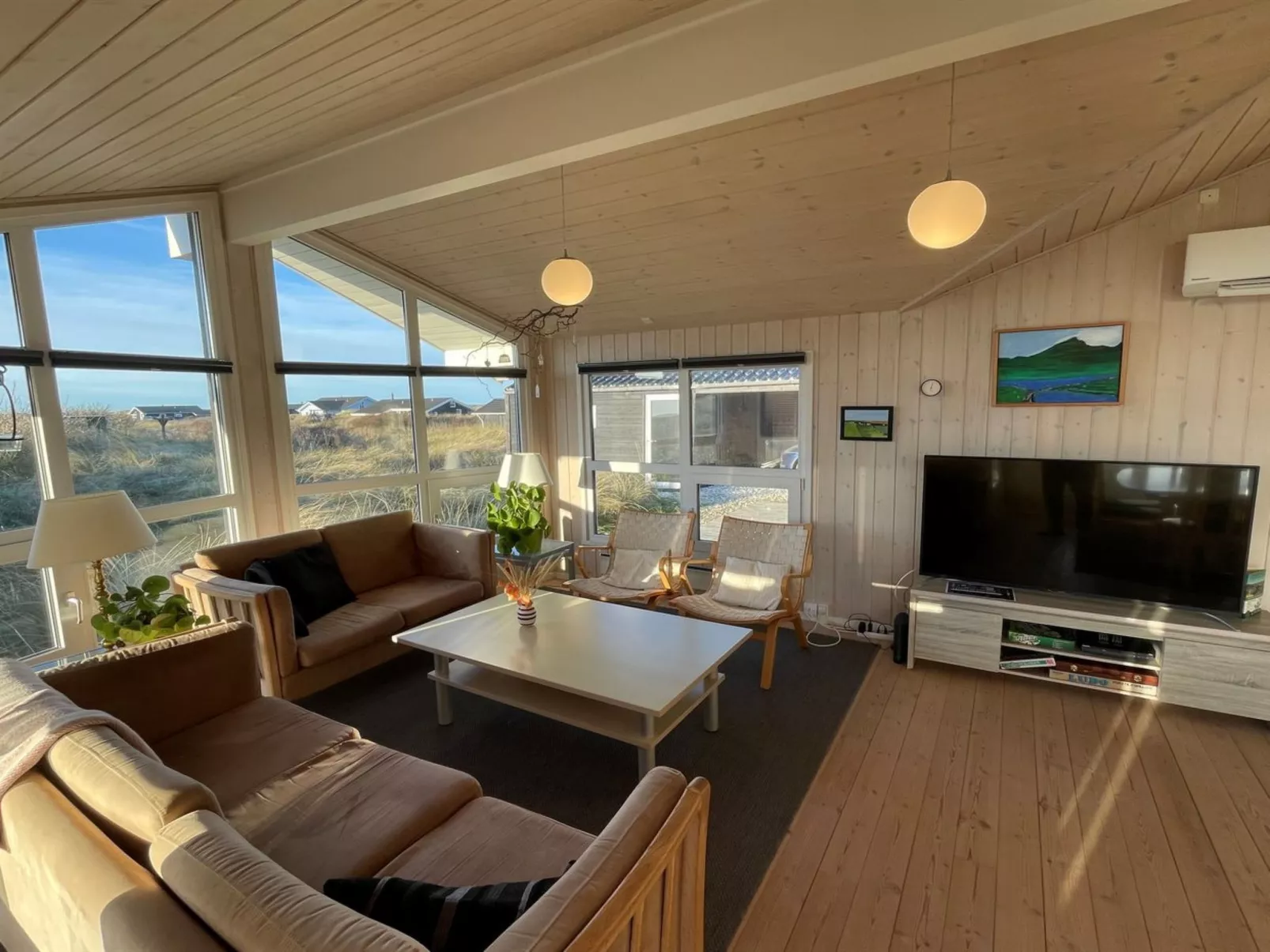 "Zuhra" - 400m from the sea-Binnen