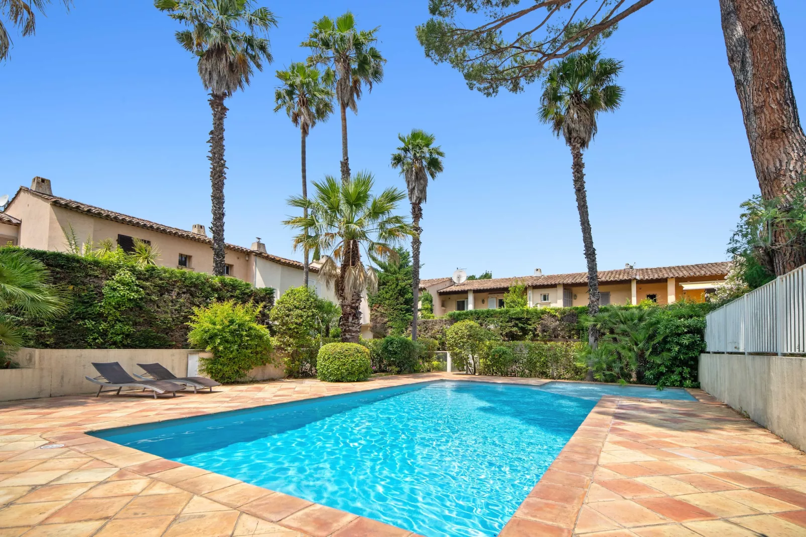 EM-19-TAMARIS - Niet-getagd