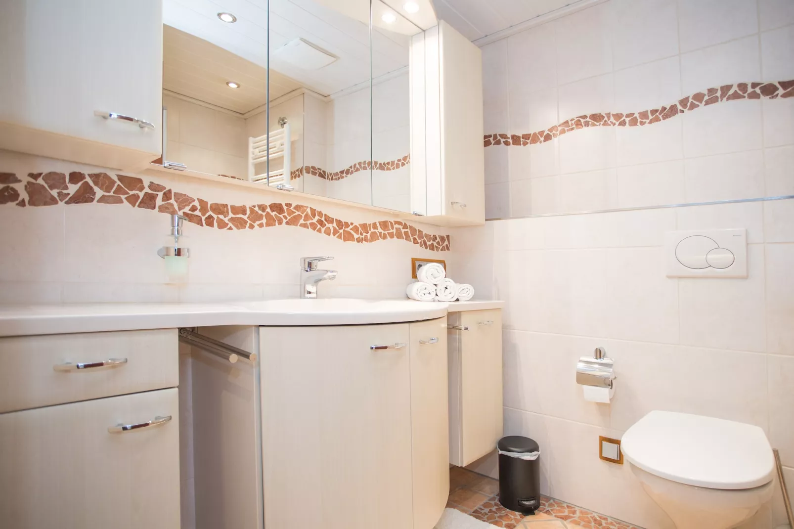 Apartment Mountain Escape 66 - Comfort & Views | Am Bergelchen 66 Niedersfeld Winterberg-Niet-getagd