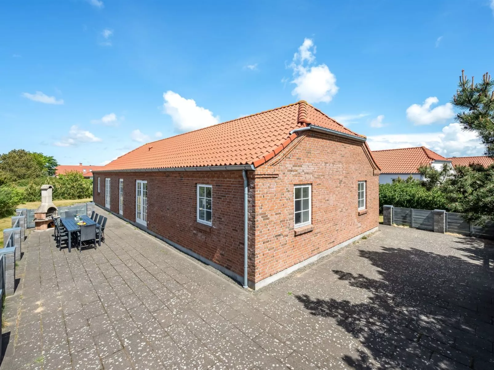 "Merit" - 3.2km from the sea - Buiten