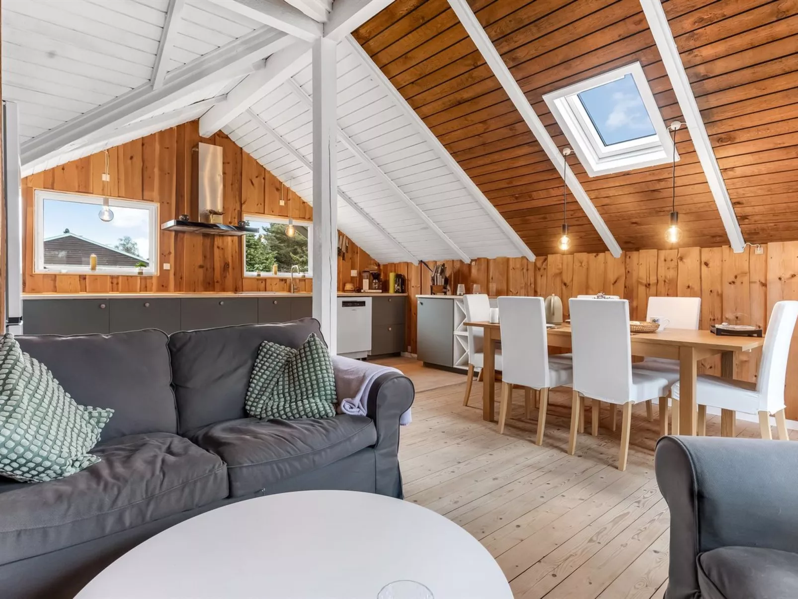 "Lycka" - 700m from the sea-Binnen