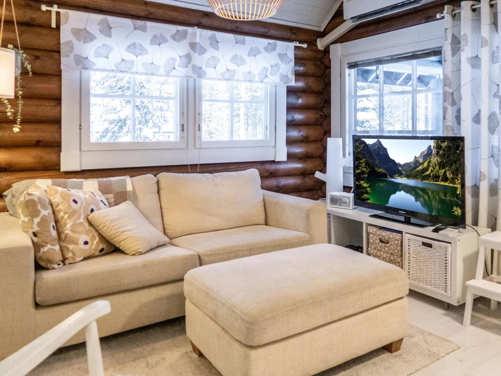 Linnanhelmi (ent. metsäpeura)