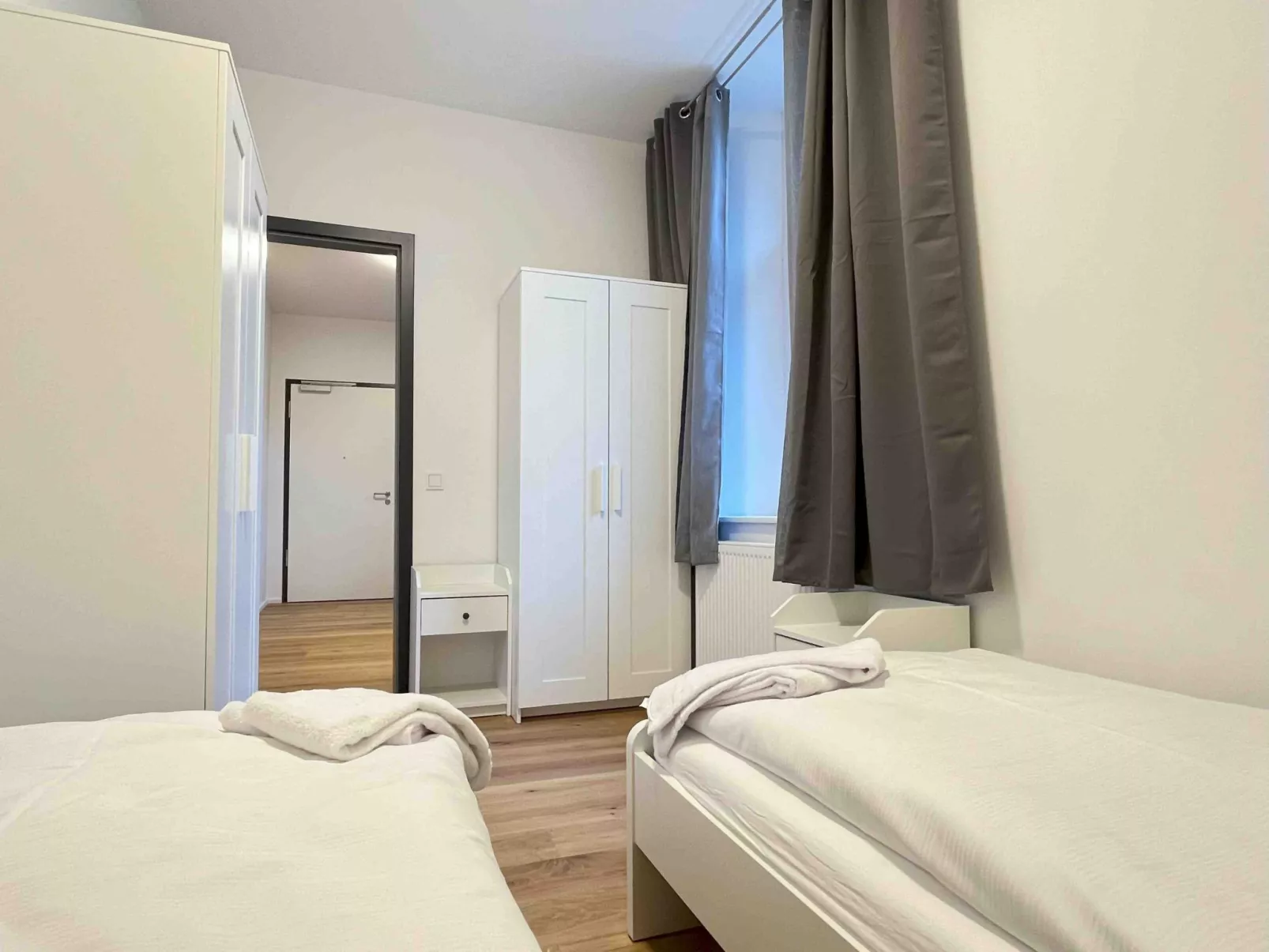 AM1013 - Image-tags.info