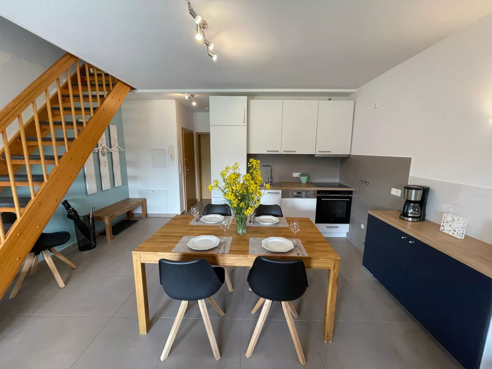 Moderne 3-Zimmer Maisonettewohnung in der Natur - Image-tags.info