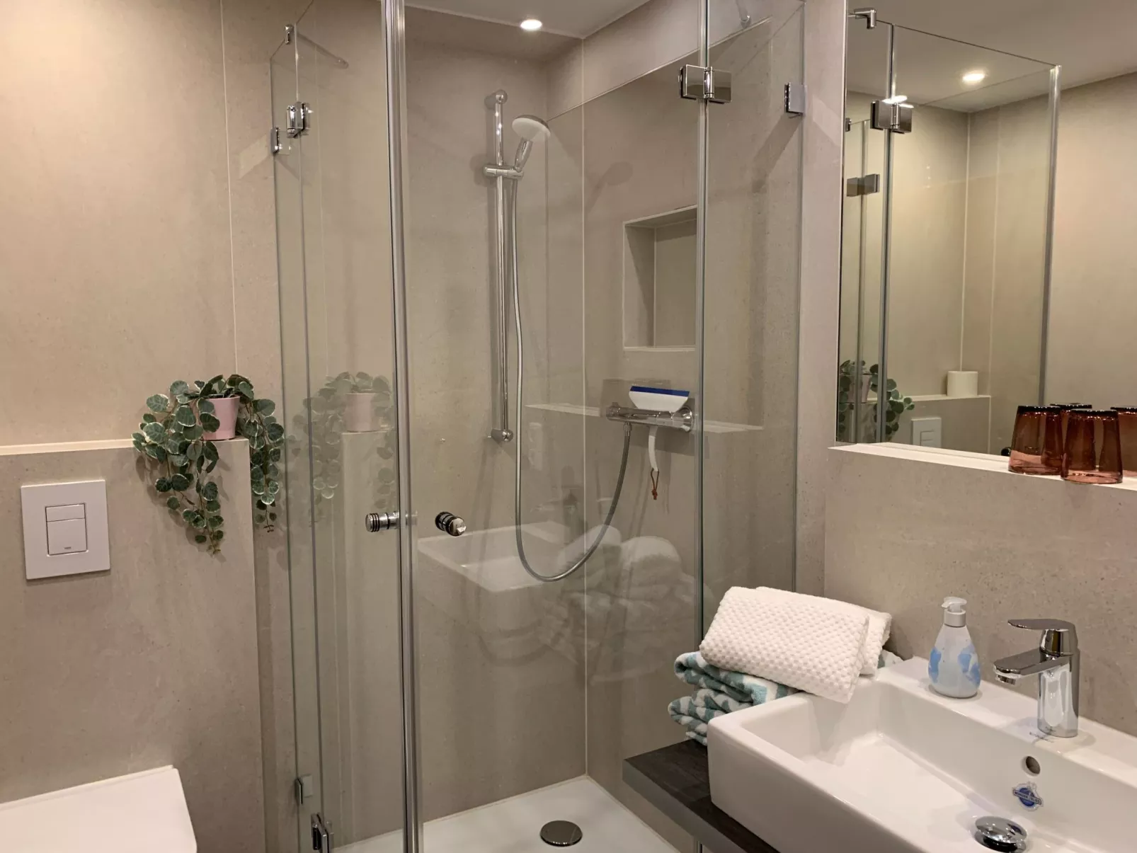 Appartement mit Balkon - Image-tags.info