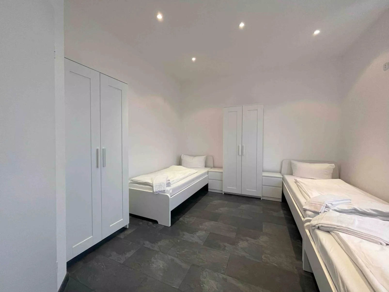 R111 - Image-tags.info