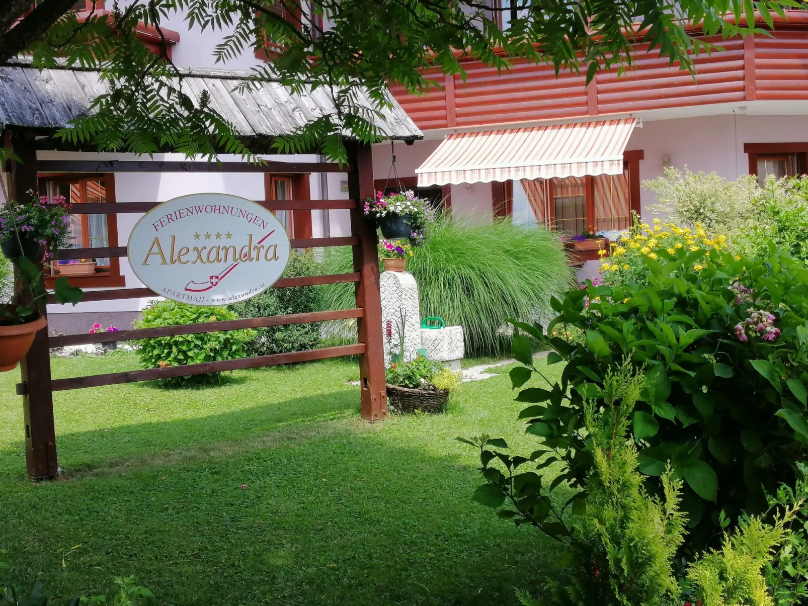 Mit Balkon - Image-tags.info