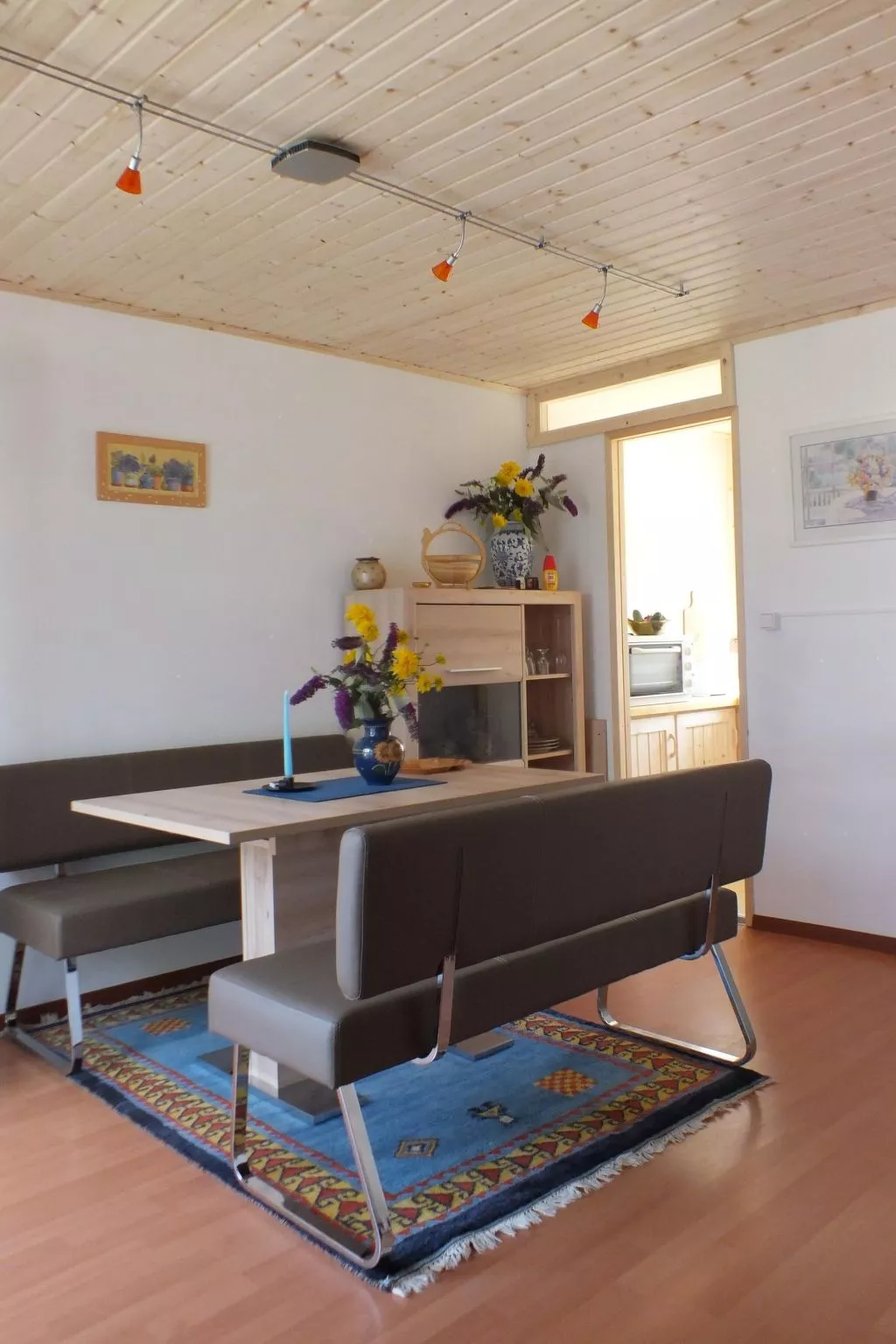 Freistehendes Ferienhaus beim Wellnessbad mit eingezäuntem Garten und Terrasse - Image-tags.info