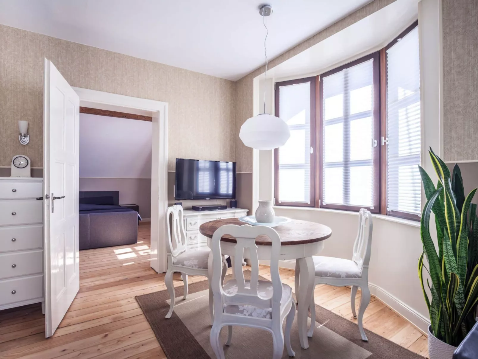 In Friedrichsthal - Image-tags.info