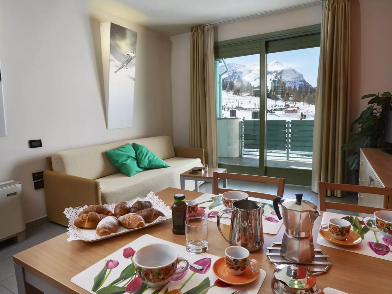 Teleo Vacanze - Olympisches Dorf Sestriere - Binnen