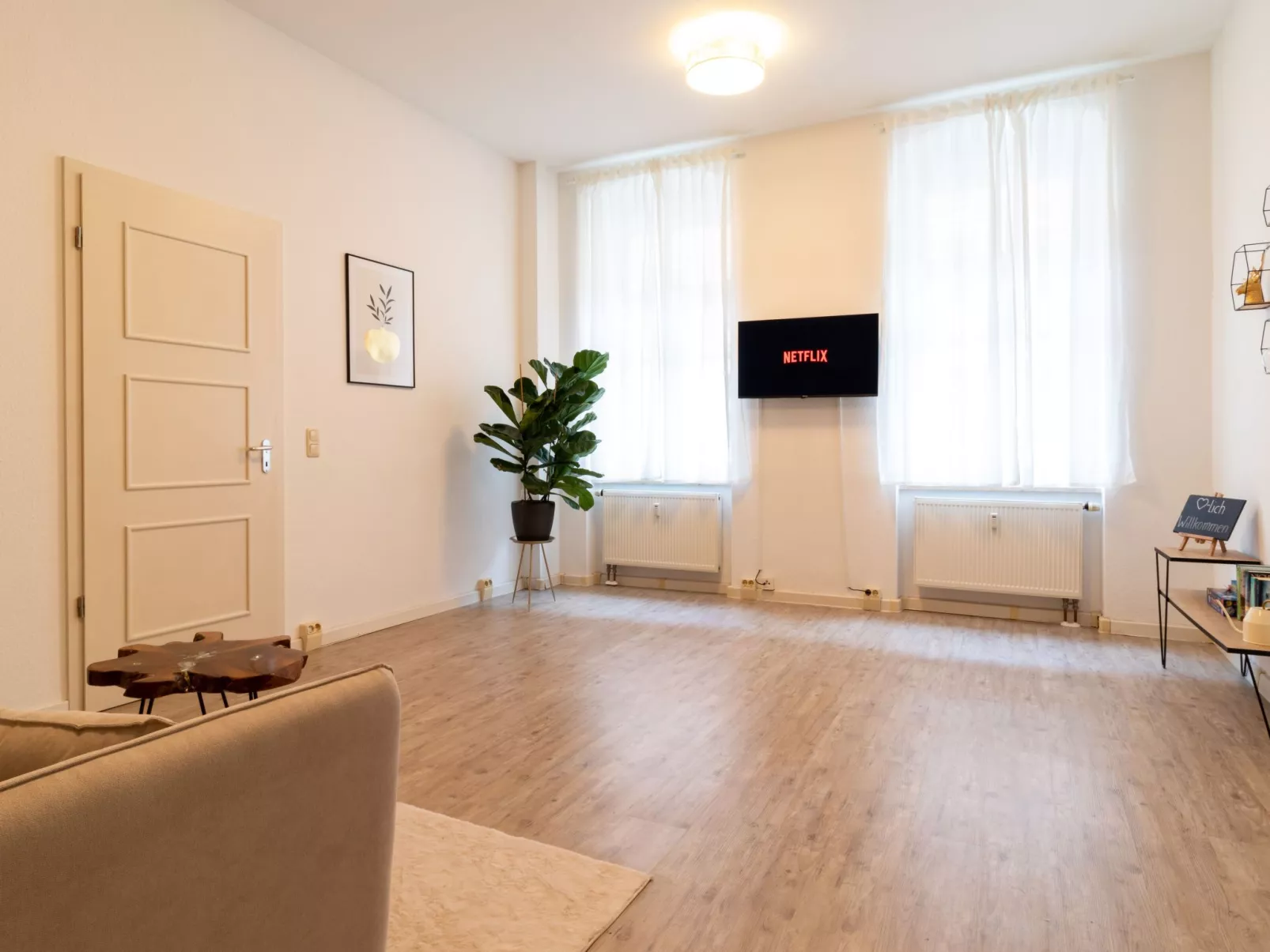 Große Wohnung in Zentrum mit Kleinem Garten - Image-tags.info