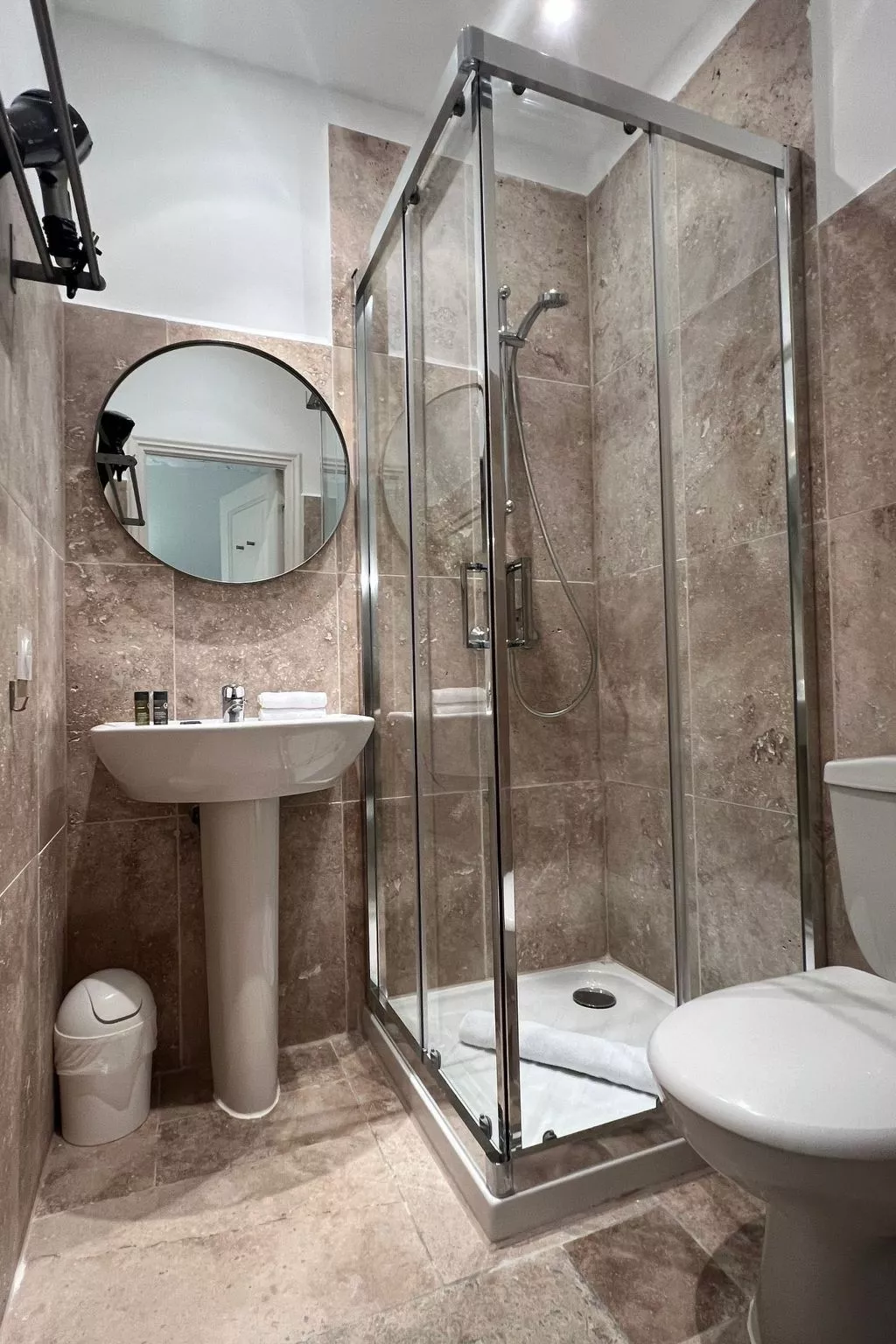 Authentisches Studio im Herzen des Dorfes - Image-tags.info