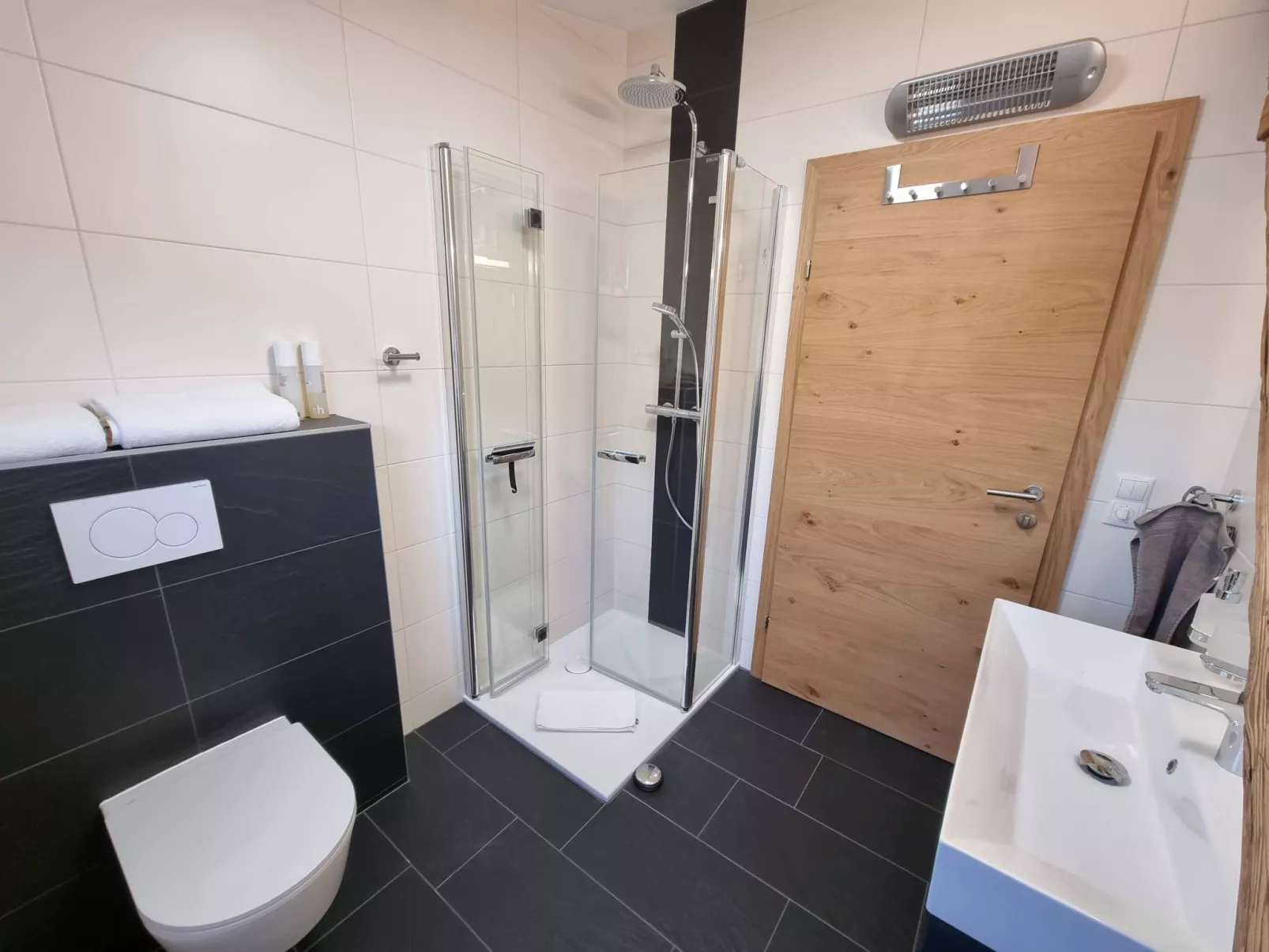 Appartement Apollo in der Wohlfühloase am Trausdorfberg mit Sauna Whirlpoolnutz-Image-tags.info