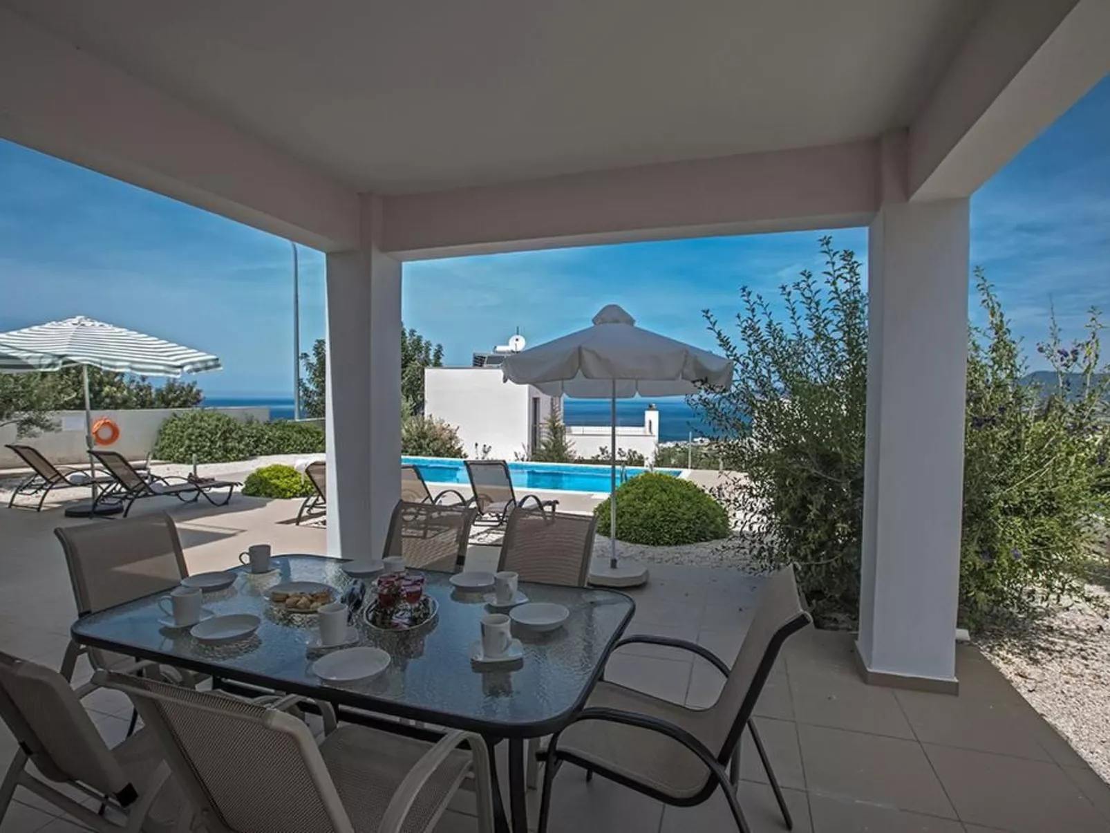 Latchi Ferienvilla EV26 - Image-tags.info