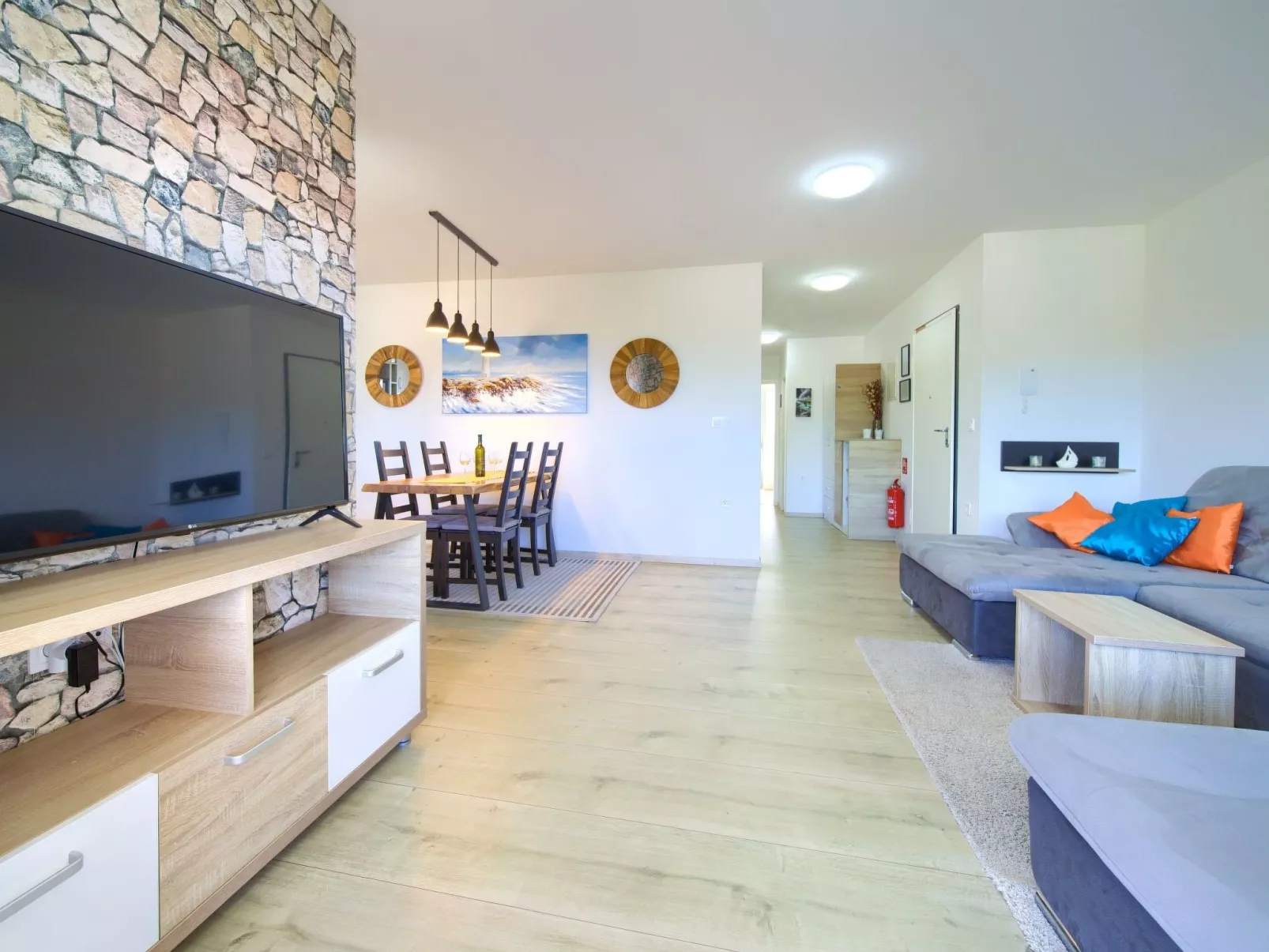 Nadica Deluxe 4 - Image-tags.info