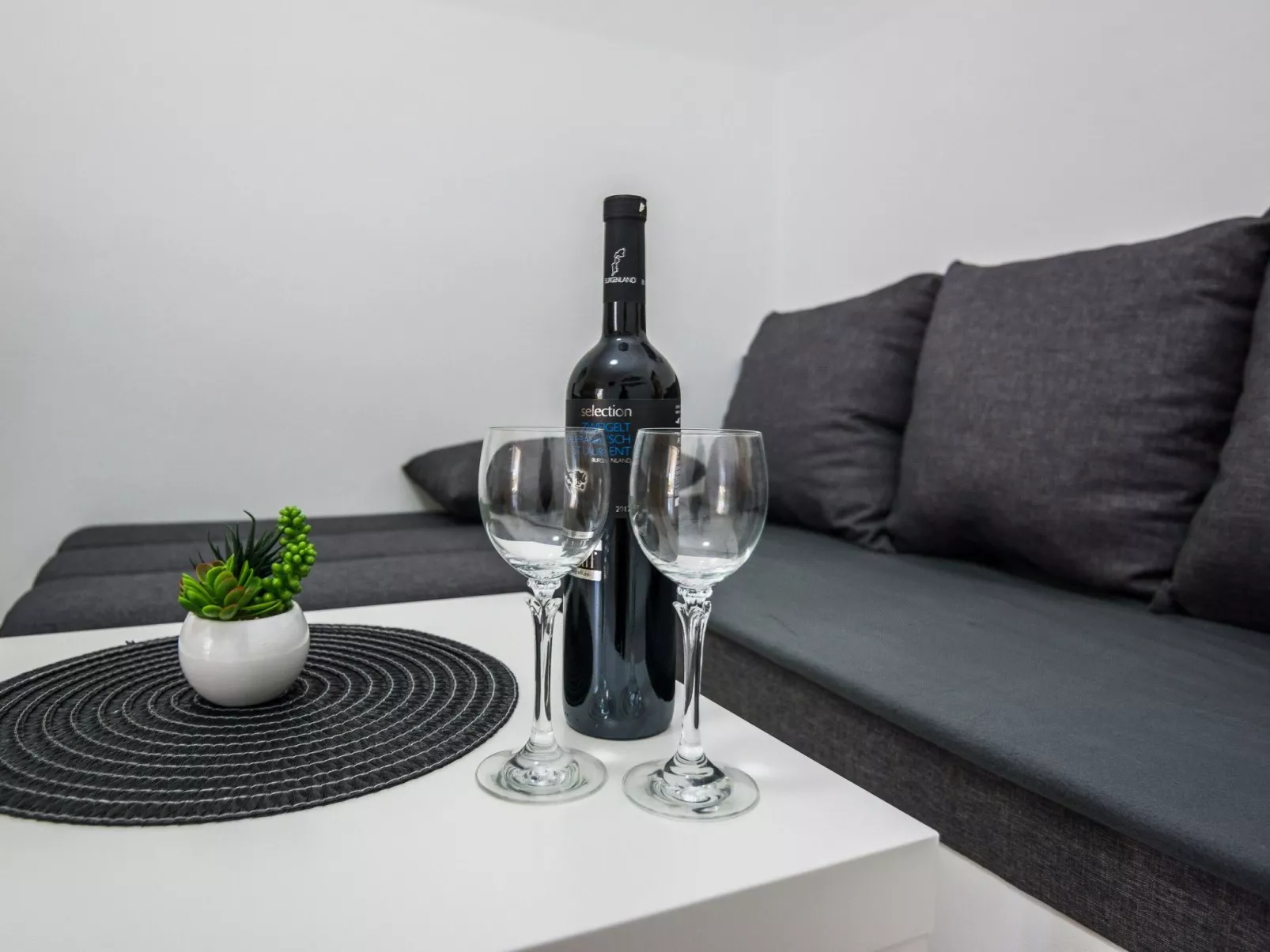 Apartment Skundric 3 - Image-tags.info